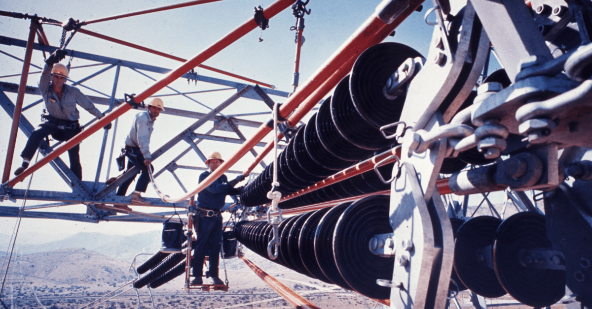 Your Guide To Transmission LiveLine Maintenance